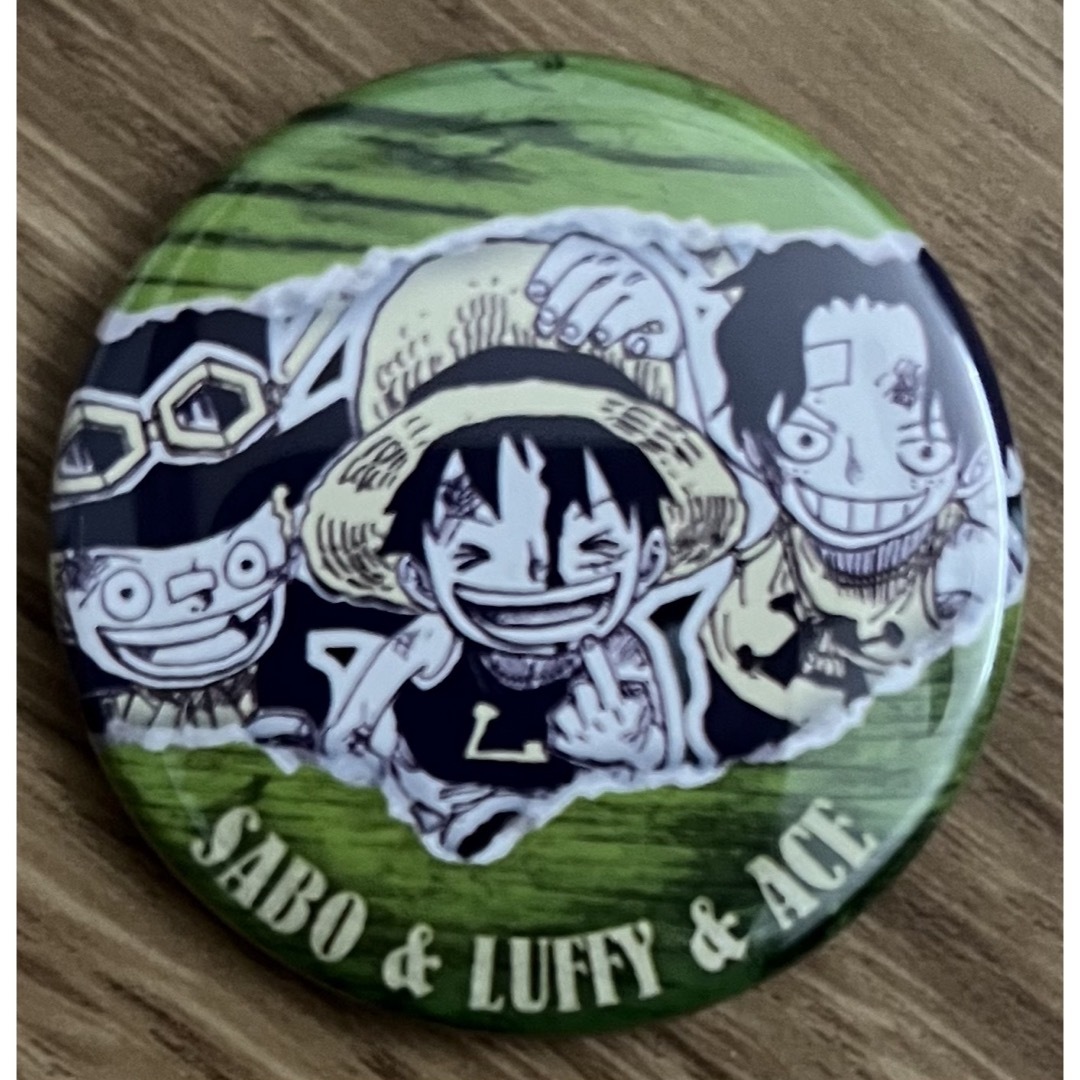 ONE PIECE(ワンピース)のONE PIECE ワンピース コレクション 缶バッジ プチ 子供時代 第2弾 エンタメ/ホビーのアニメグッズ(バッジ/ピンバッジ)の商品写真