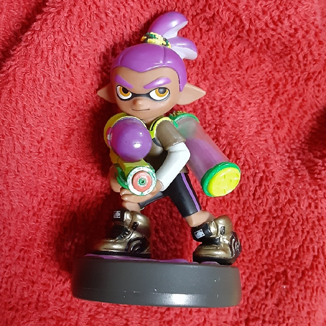 任天堂(ニンテンドウ)のamiibo　ボーイ　パープル　アミーボ　中古箱無し エンタメ/ホビーのフィギュア(アニメ/ゲーム)の商品写真