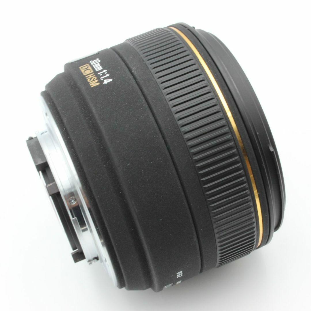 SIGMA(シグマ)の【極美品】 SIGMA シグマ 30mm F1.4 EX DC HSM ニコン スマホ/家電/カメラのカメラ(レンズ(単焦点))の商品写真