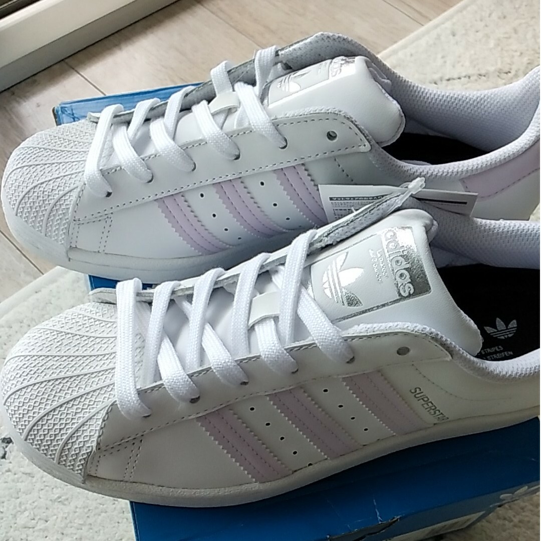 adidas(アディダス)のadidas  SUPERSTAR レディースの靴/シューズ(スニーカー)の商品写真