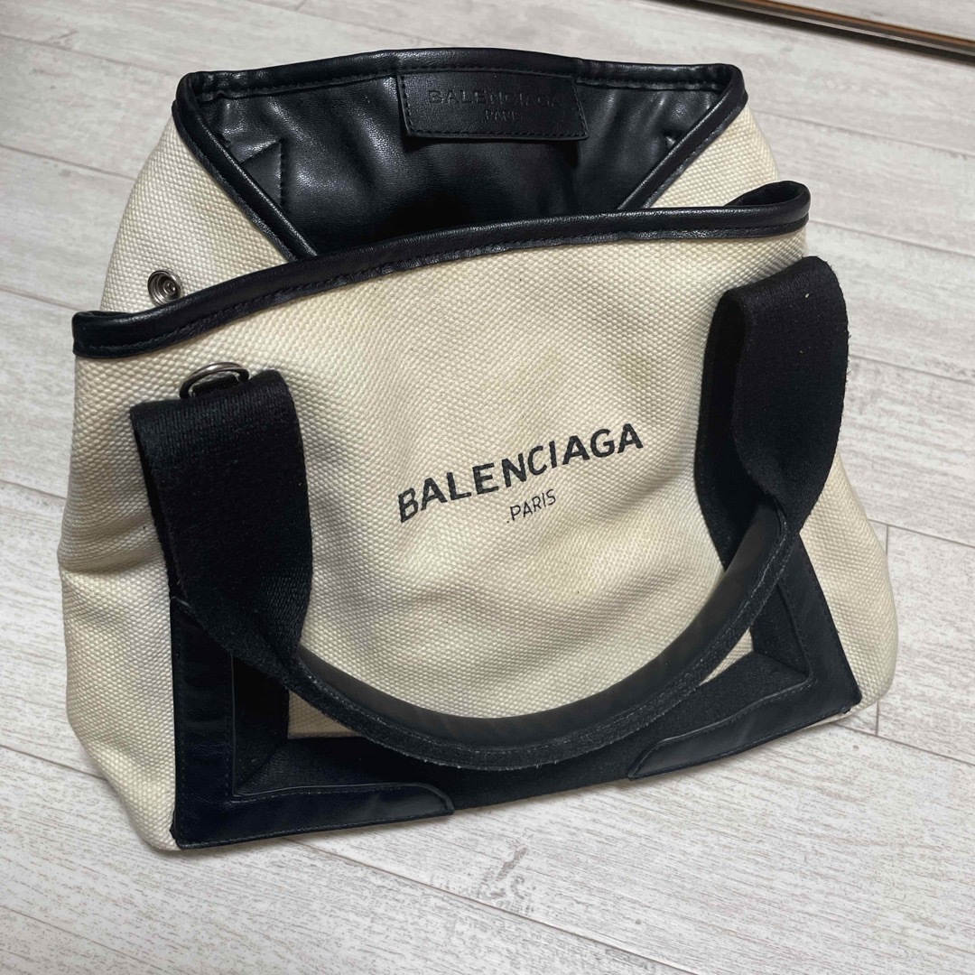 Balenciaga(バレンシアガ)のバレンシアガ カバ レディースのバッグ(トートバッグ)の商品写真