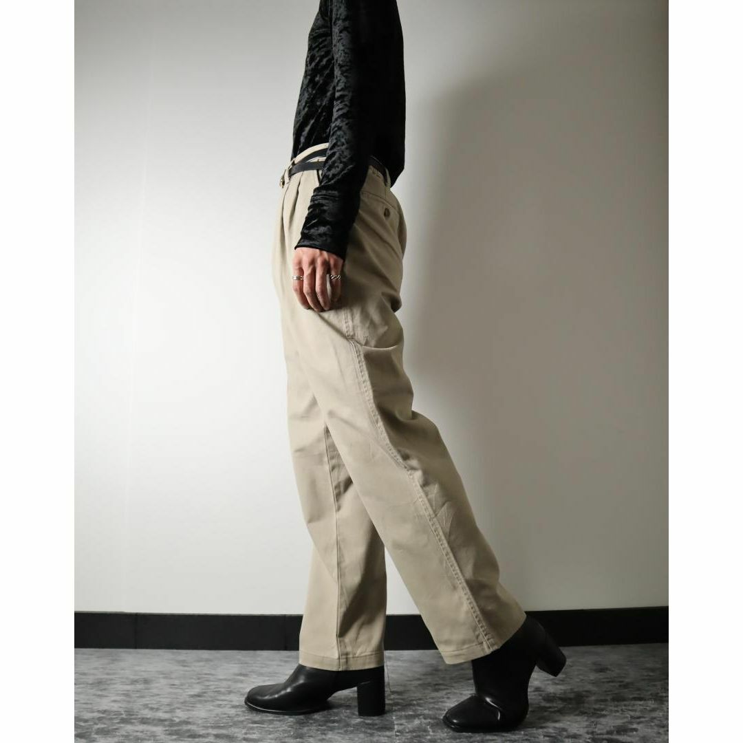 VINTAGE(ヴィンテージ)のDOCKERS 2タック ワイド チノパン コットンパンツ ベージュ W32 メンズのパンツ(チノパン)の商品写真