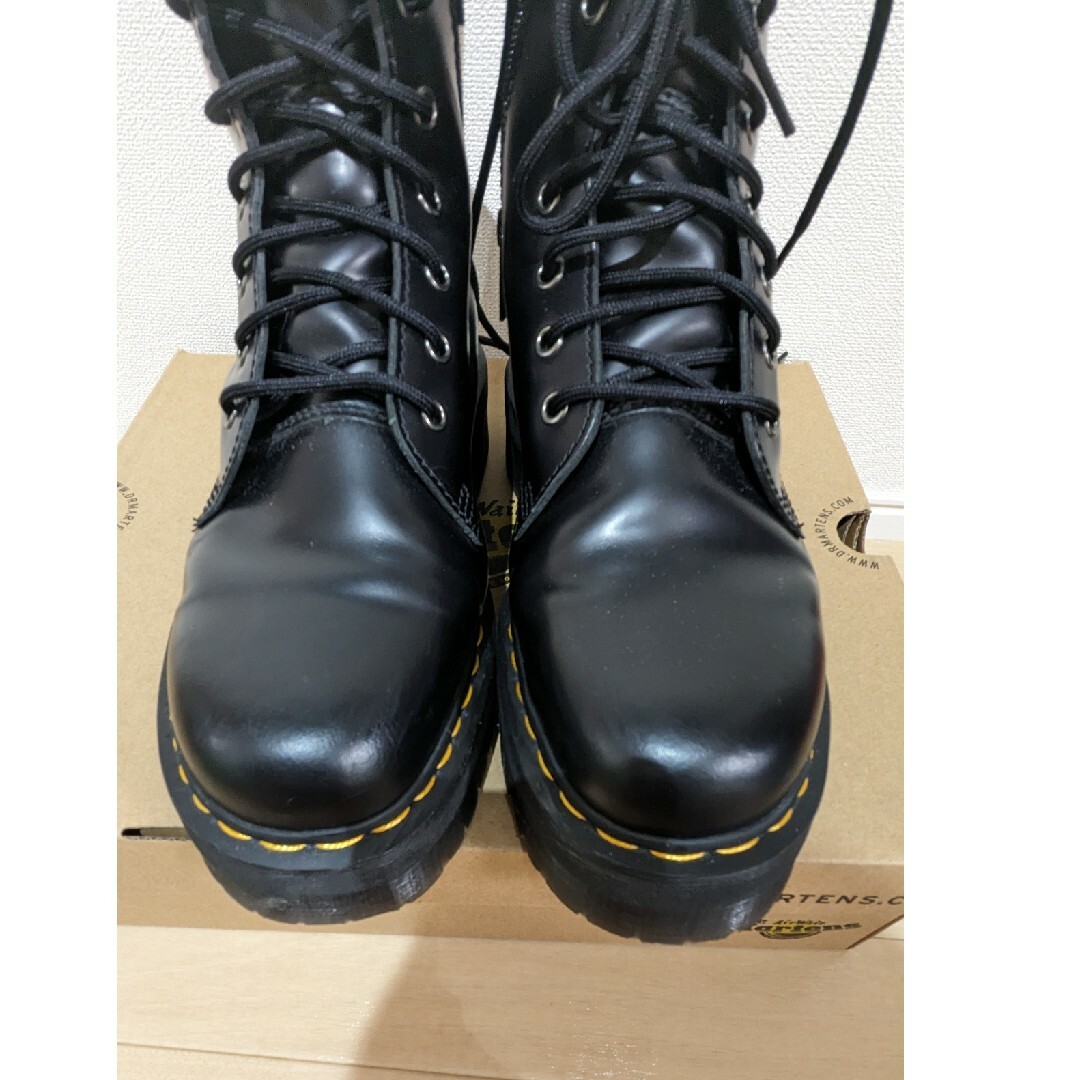 Dr.Martens(ドクターマーチン)の【超美品】Dr.Martens Jadon 8ホール UK8 メンズの靴/シューズ(ブーツ)の商品写真