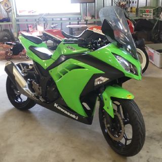 動画あり　外装ピカピカ　★Ninja250 EX250L ニンジャ250★