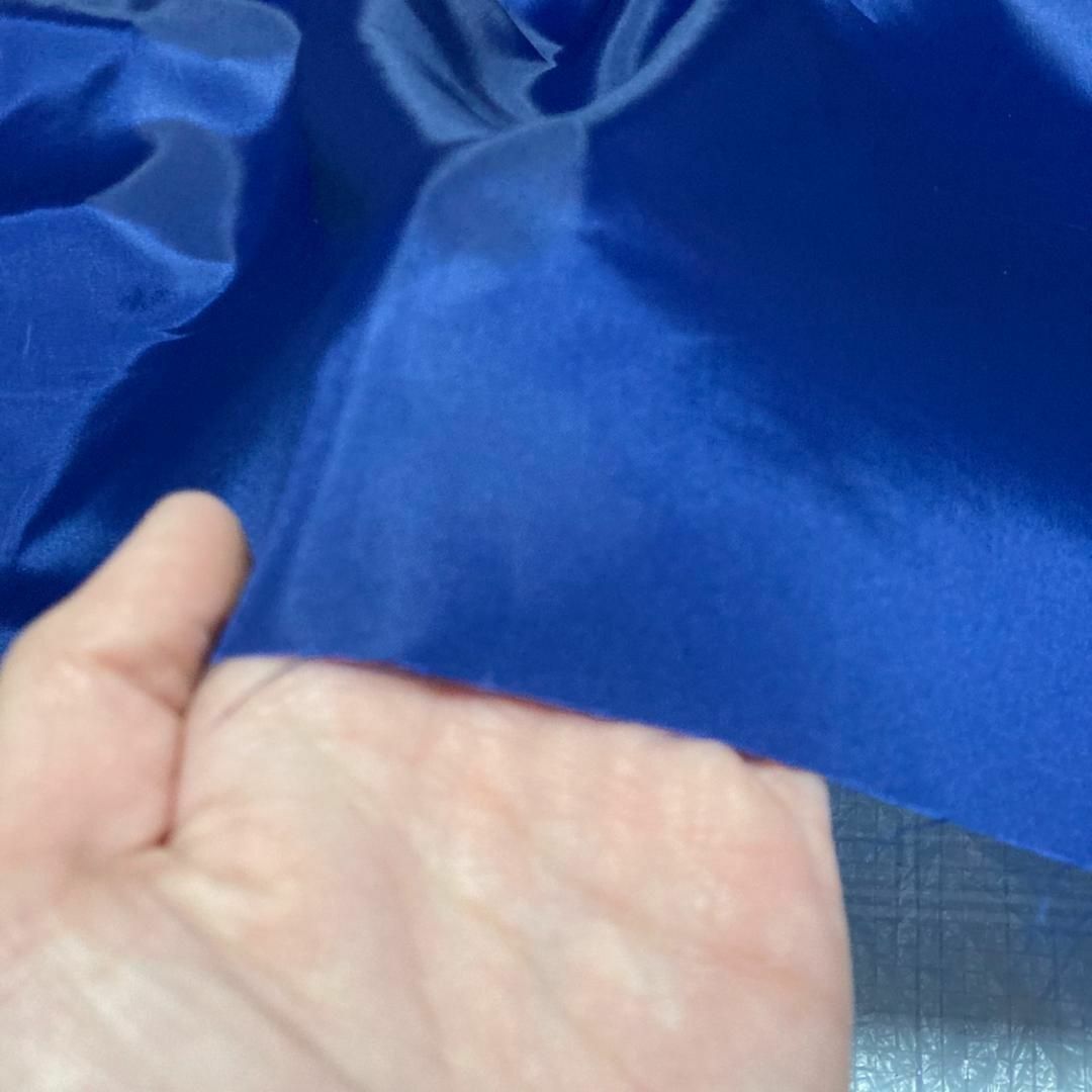 布地生地裏地3m no2071薄手サテンロイヤルブルー ハンドメイドの素材/材料(生地/糸)の商品写真