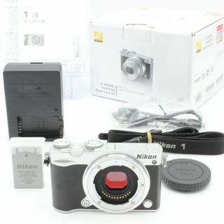 ニコン(Nikon)のショット数8009！【極美品】 ニコン Nikon 1 J5 ボディ nikon(ミラーレス一眼)