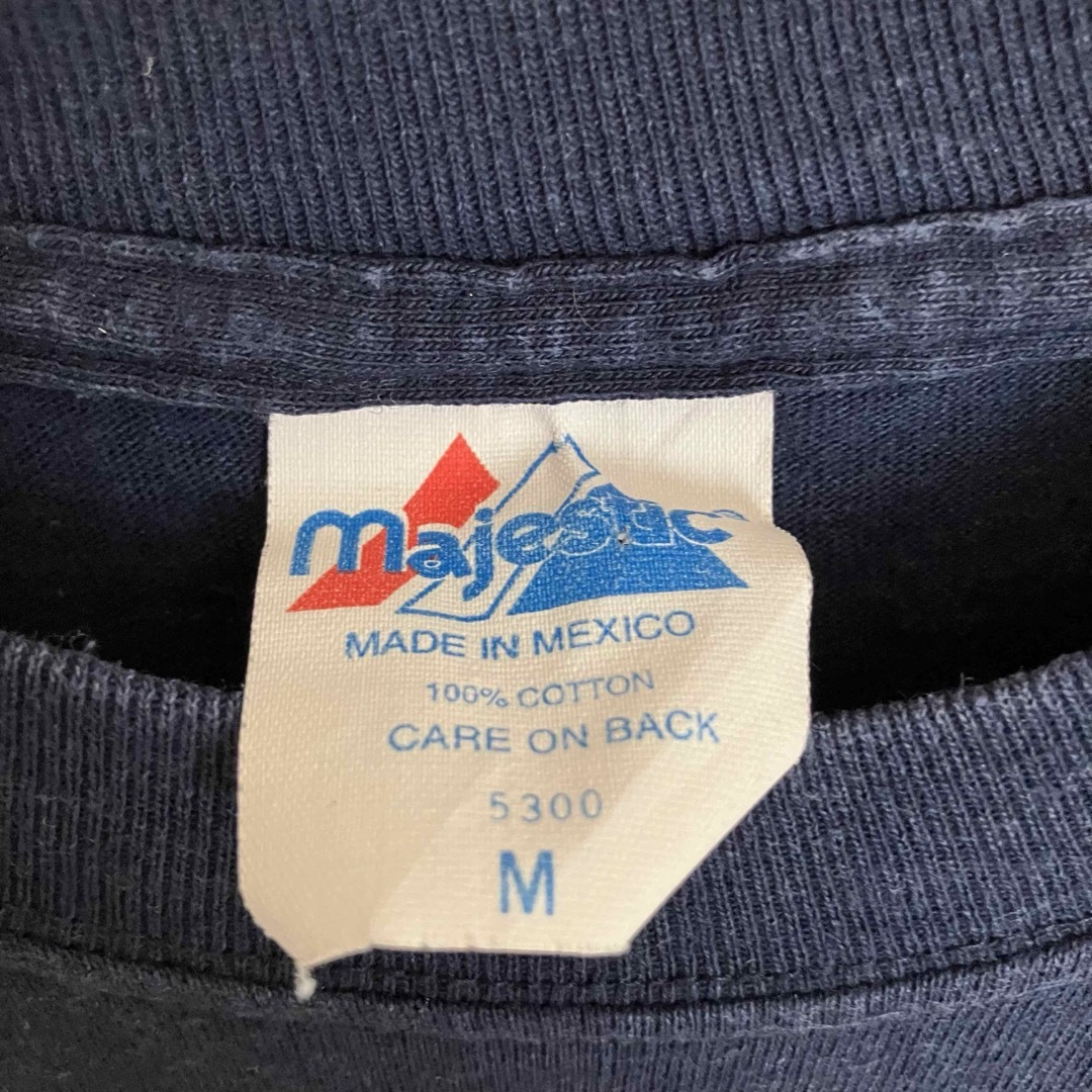 Majestic(マジェスティック)の00sニューヨークヤンキース優勝記念限定TシャツMLBメジャーリーグ紺tシャツ メンズのトップス(Tシャツ/カットソー(半袖/袖なし))の商品写真