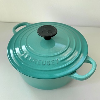 LE CREUSET - ル・クルーゼ　ココットロンド　カリビアンブルー　ブルー