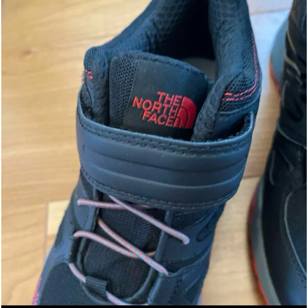 THE NORTH FACE(ザノースフェイス)の【新品・未使用】ノースフェイス★ ヘッジホッグファストパックライトミッドWPII キッズ/ベビー/マタニティのキッズ靴/シューズ(15cm~)(アウトドアシューズ)の商品写真