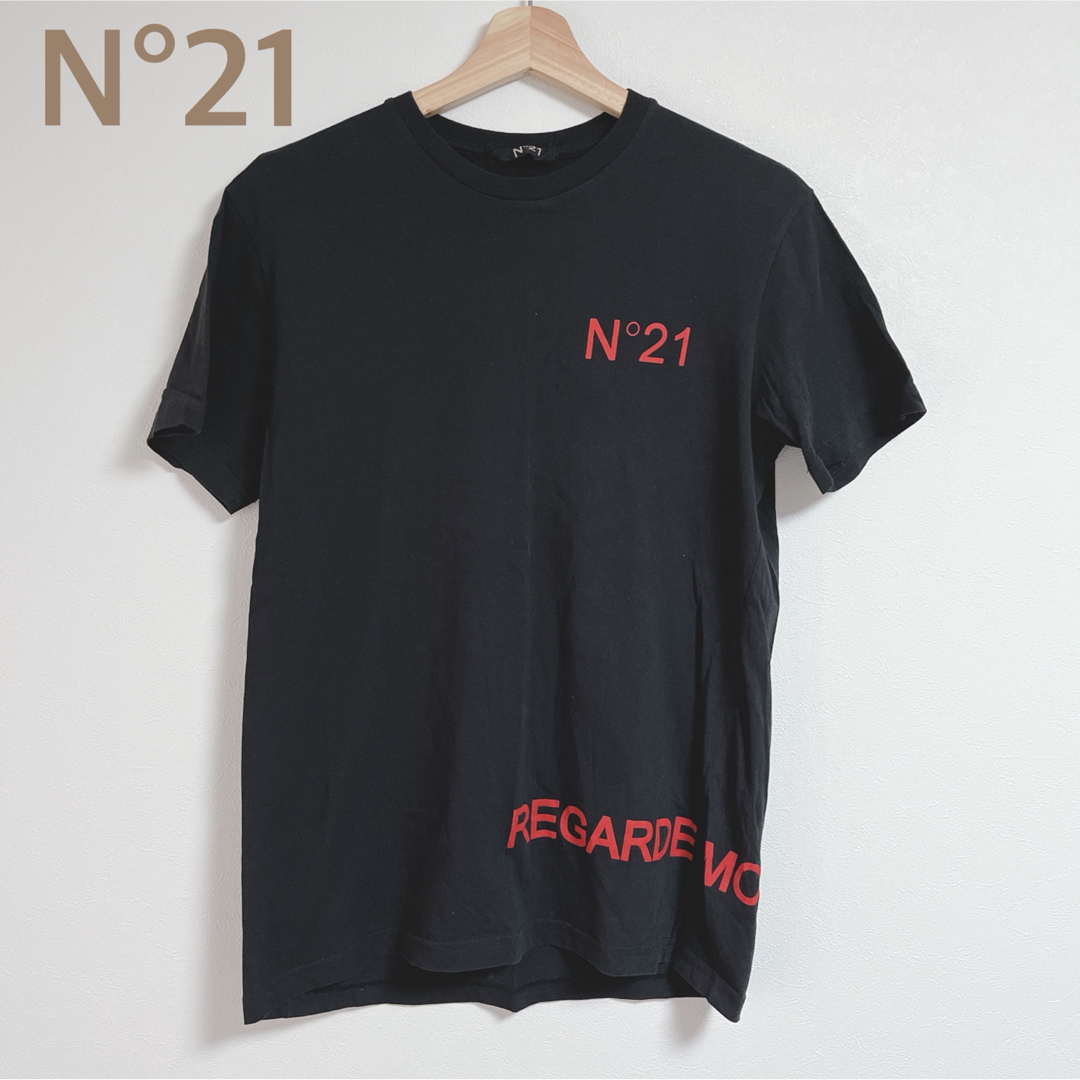 N°21(ヌメロヴェントゥーノ)のN°21 ヌメロヴェントゥーノ　Tシャツ　ブラック メンズのトップス(Tシャツ/カットソー(半袖/袖なし))の商品写真