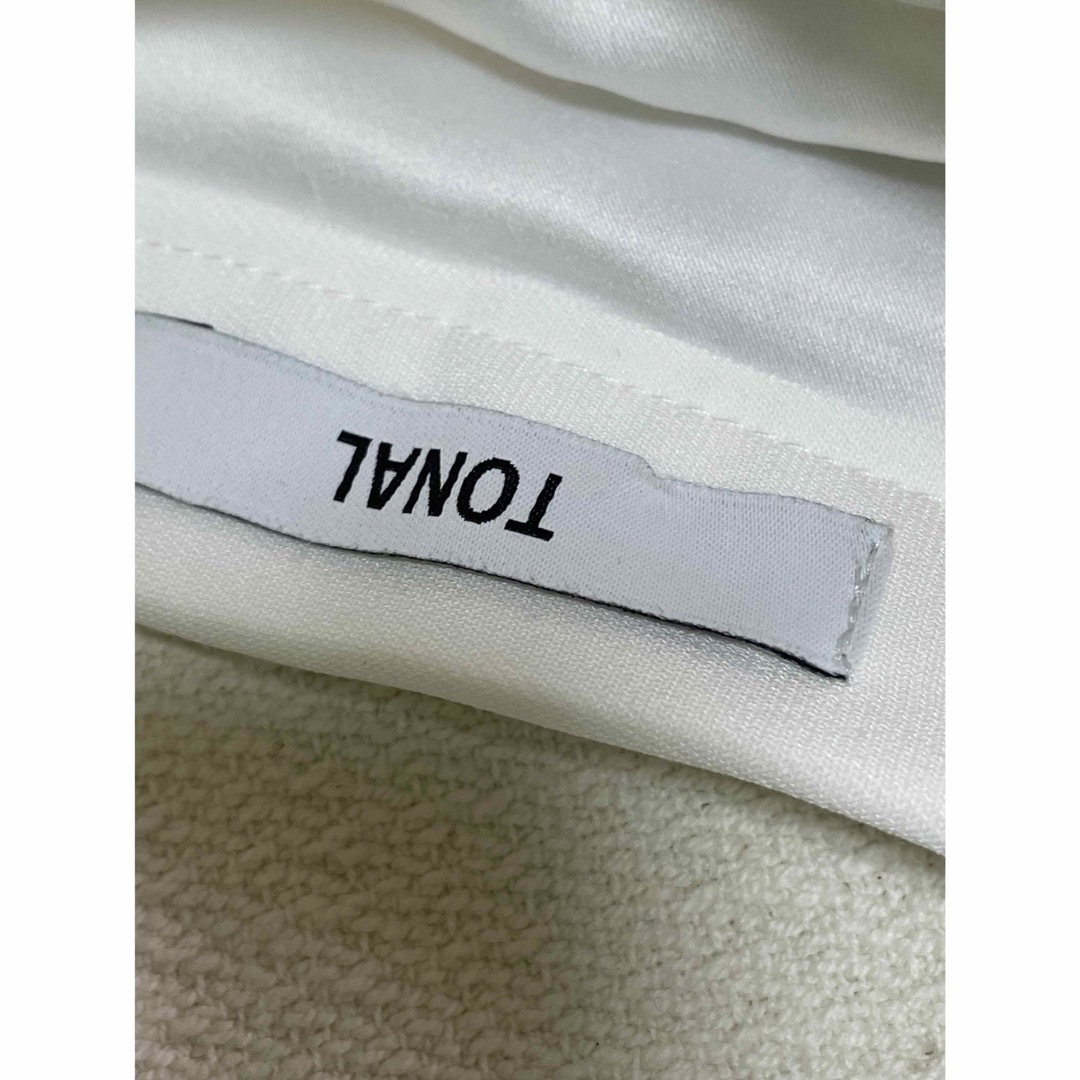 TONAL(トーナル)のTONALスカート　ホワイトブレア＆プリーツ レディースのスカート(ひざ丈スカート)の商品写真