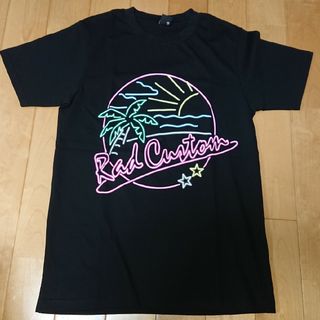 RADCASTOMネオンサインTシャツ