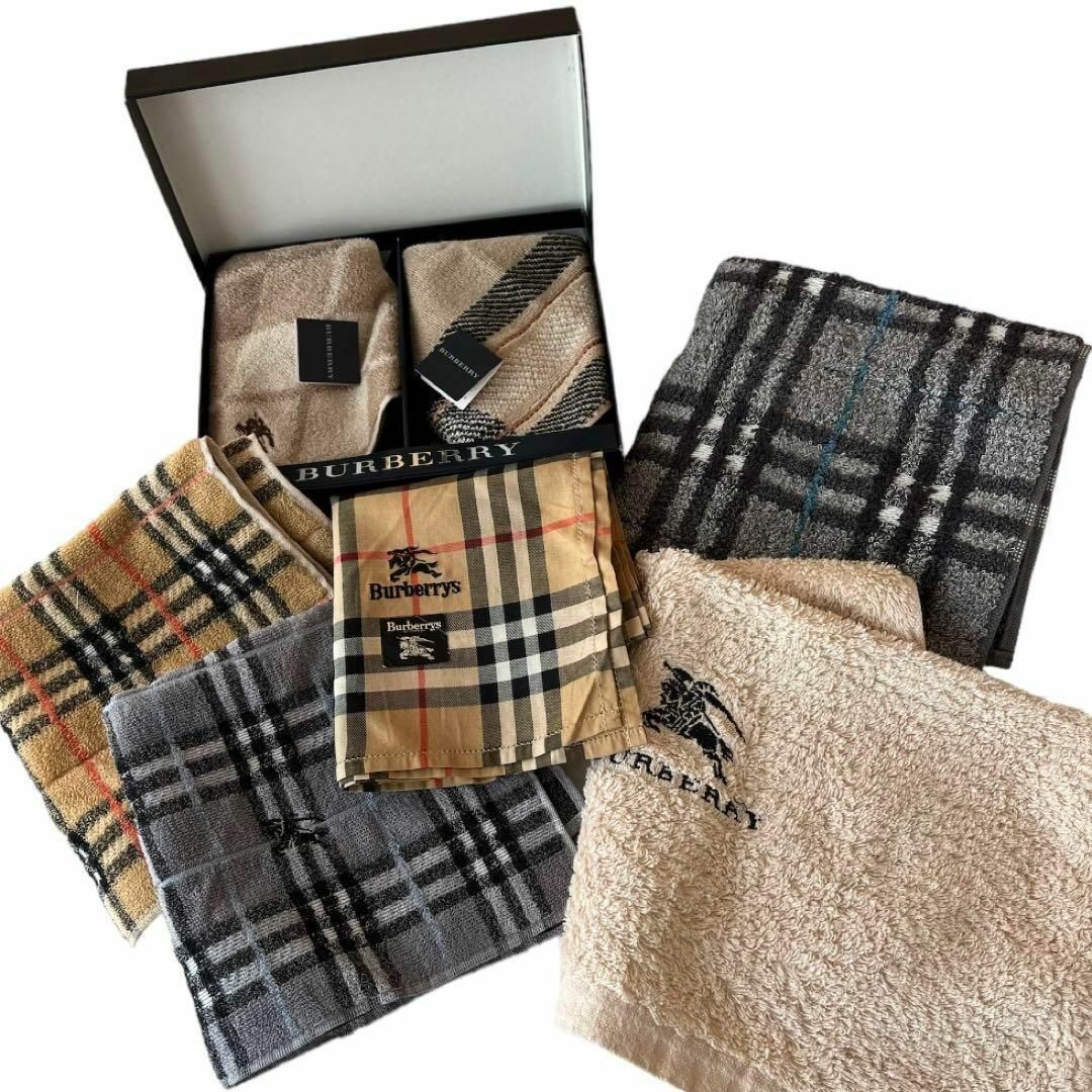 BURBERRY(バーバリー)のバーバリー　バーバリーズ　ハンドタオル　ハンカチ　おまとめ　セット販売 インテリア/住まい/日用品の日用品/生活雑貨/旅行(タオル/バス用品)の商品写真