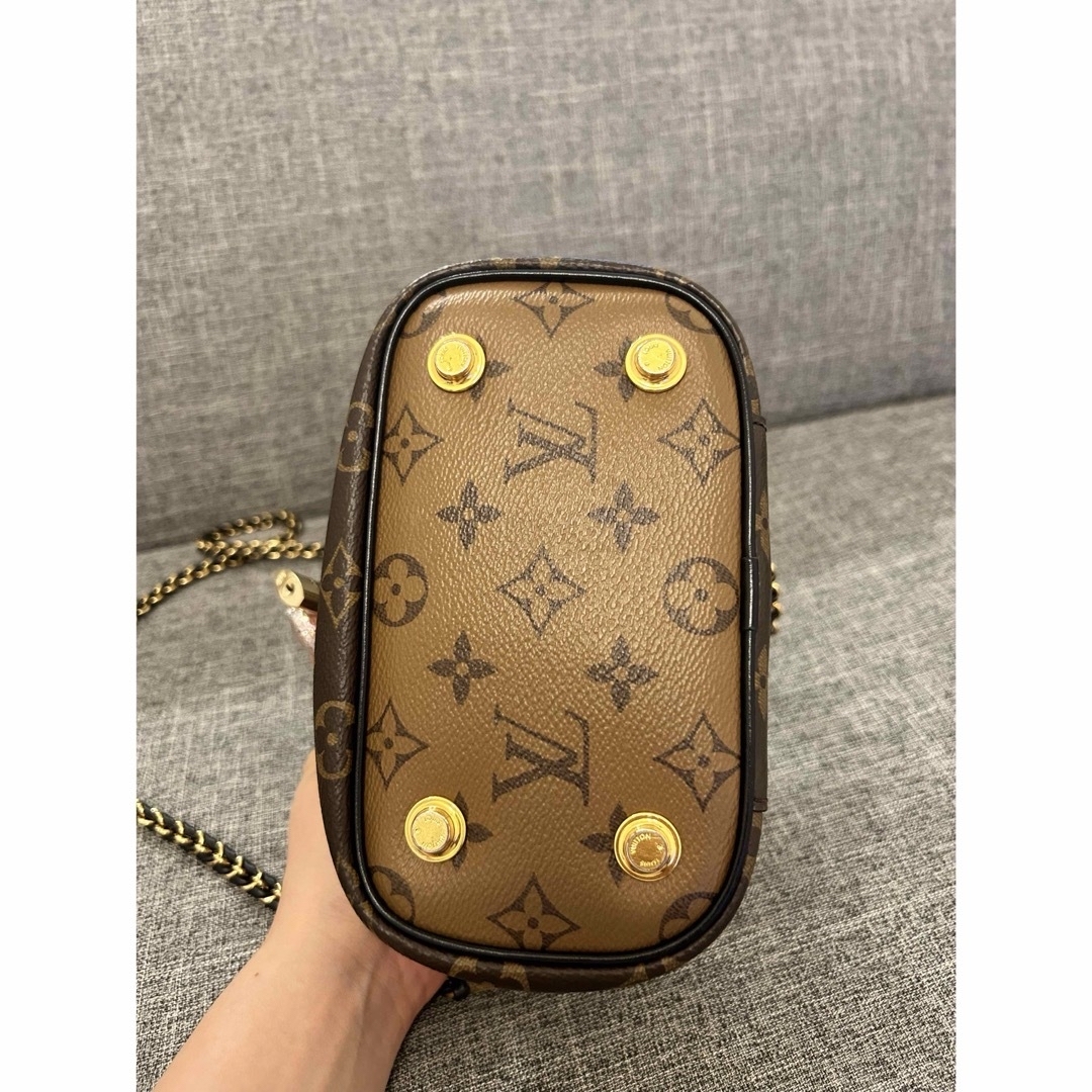 LOUIS VUITTON(ルイヴィトン)のLOUIS VITTON レディースのバッグ(ショルダーバッグ)の商品写真