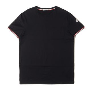 モンクレール(MONCLER)の新品同様 MONCLER モンクレール Tシャツ サイズ:L 19SS スリーブ アイコンワッペン 刺繍 ポケット クルーネック 半袖Tシャツ MAGLIA T-SHIRT E10918019800 8390Y ブラック 黒 トップス カットソー【メンズ】【中古】(Tシャツ/カットソー(半袖/袖なし))