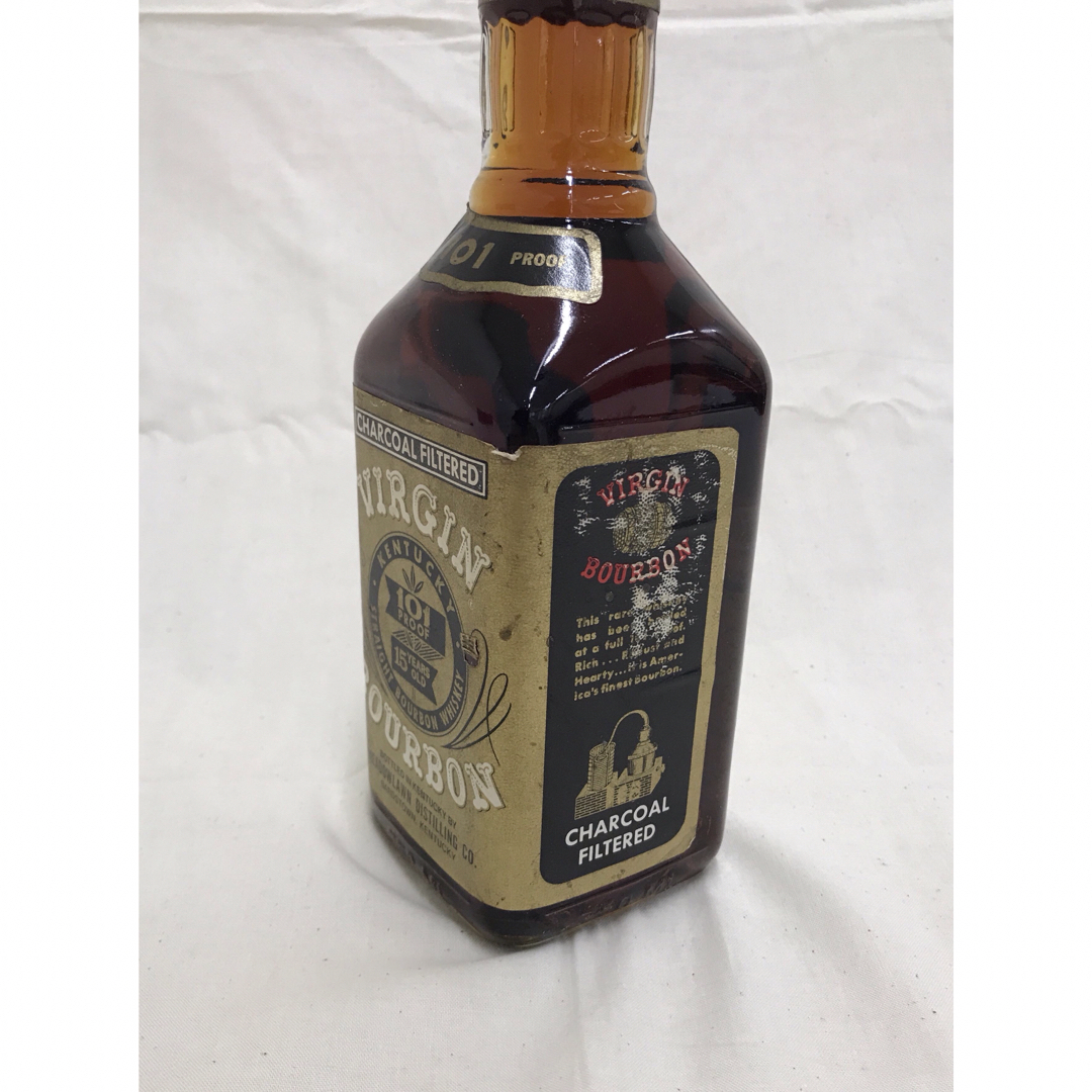 古酒　ヴァージンバーボン Virgin Bourbon 15年 750ml 食品/飲料/酒の酒(ウイスキー)の商品写真