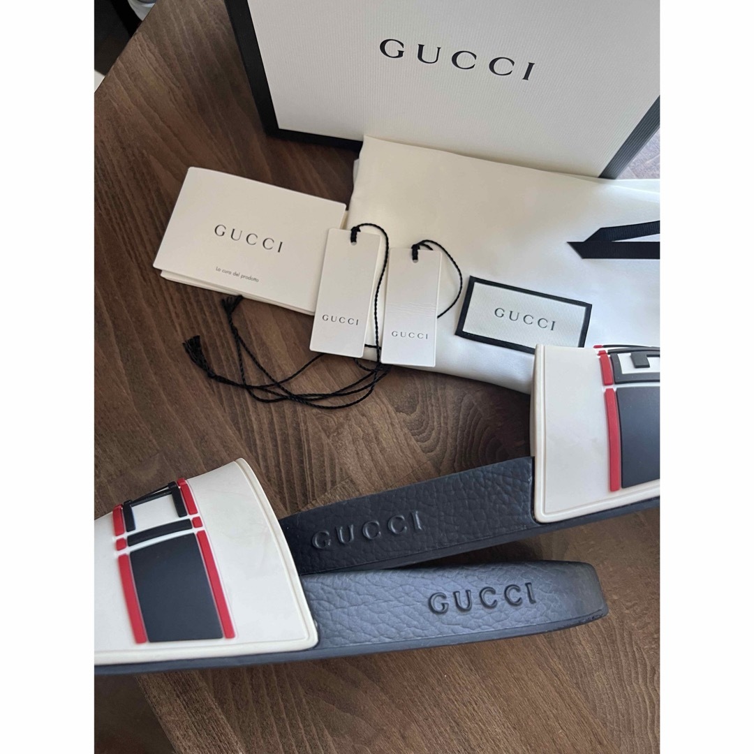 Gucci(グッチ)のGUCCI グッチ  ストライプ  ロゴ ラバーサンダル  29cm メンズの靴/シューズ(サンダル)の商品写真