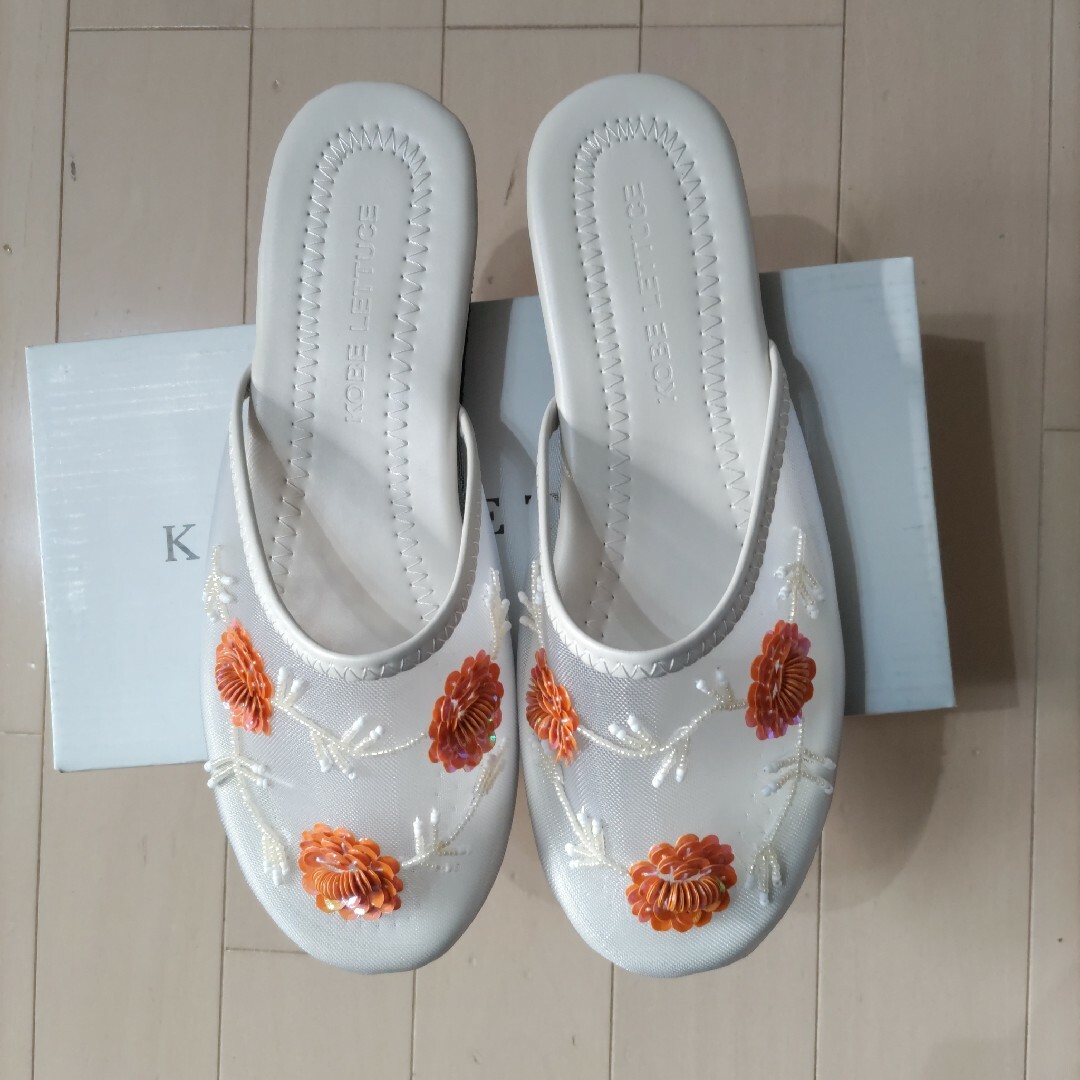 フラワーチュールフラットサンダル レディースの靴/シューズ(サンダル)の商品写真