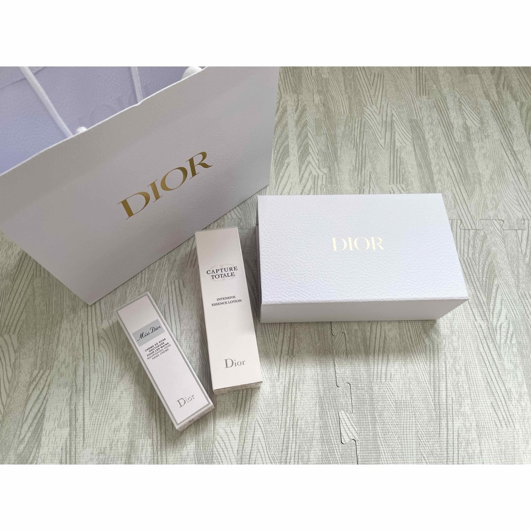 Dior(ディオール)のDior ハンドクリーム&化粧水 コスメ/美容のスキンケア/基礎化粧品(化粧水/ローション)の商品写真