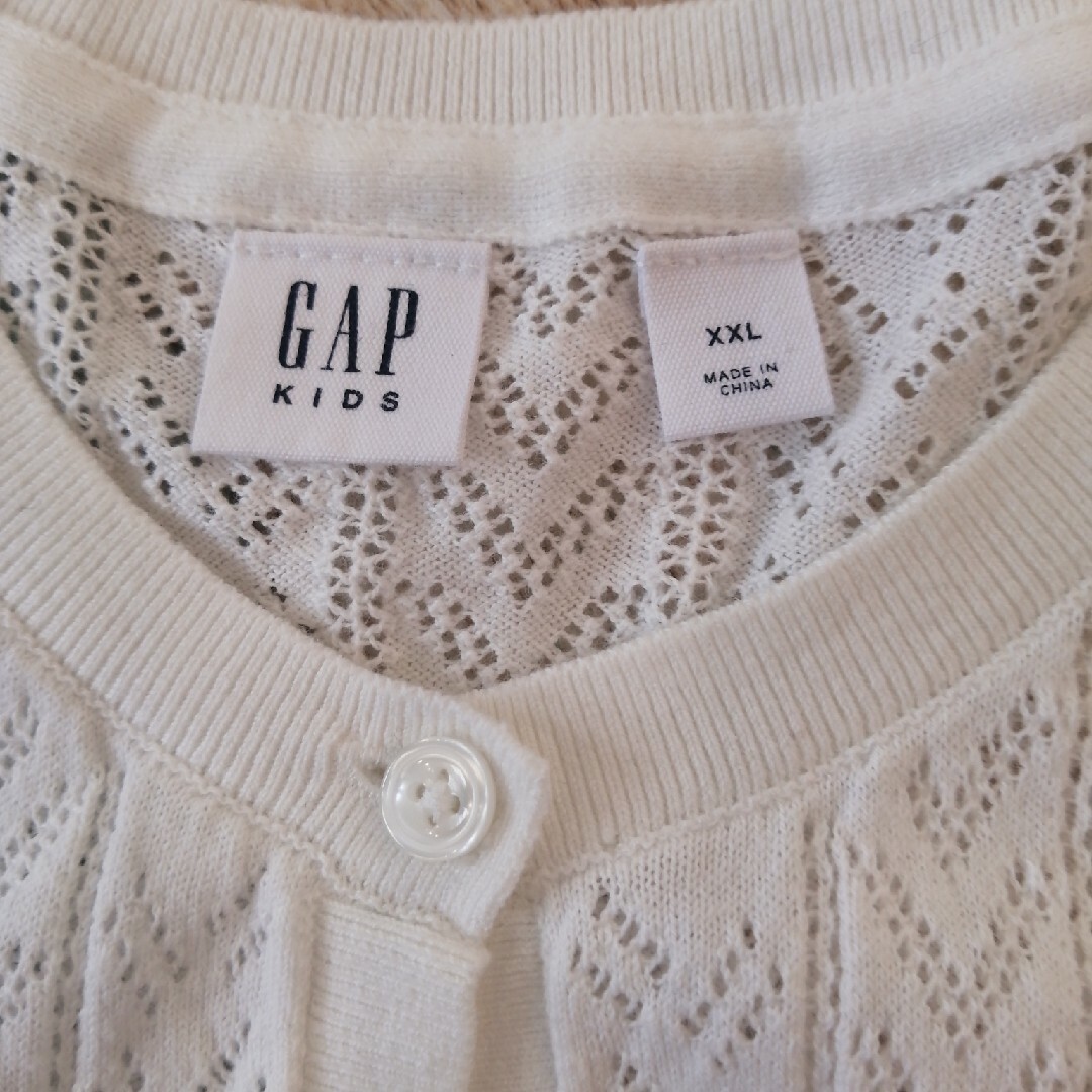 GAP(ギャップ)のカーディガン　白　160cm　GAP 綿100% キッズ/ベビー/マタニティのキッズ服女の子用(90cm~)(カーディガン)の商品写真