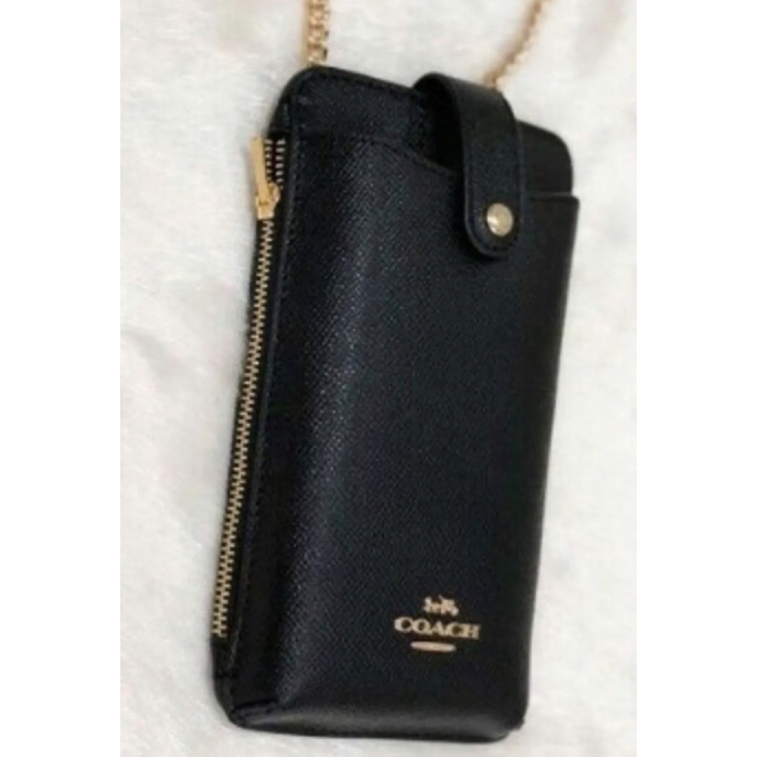 COACH(コーチ)の新品未使用　COACH スマホショルダー 大人気　スマホショルダー  ブラック レディースのバッグ(ショルダーバッグ)の商品写真