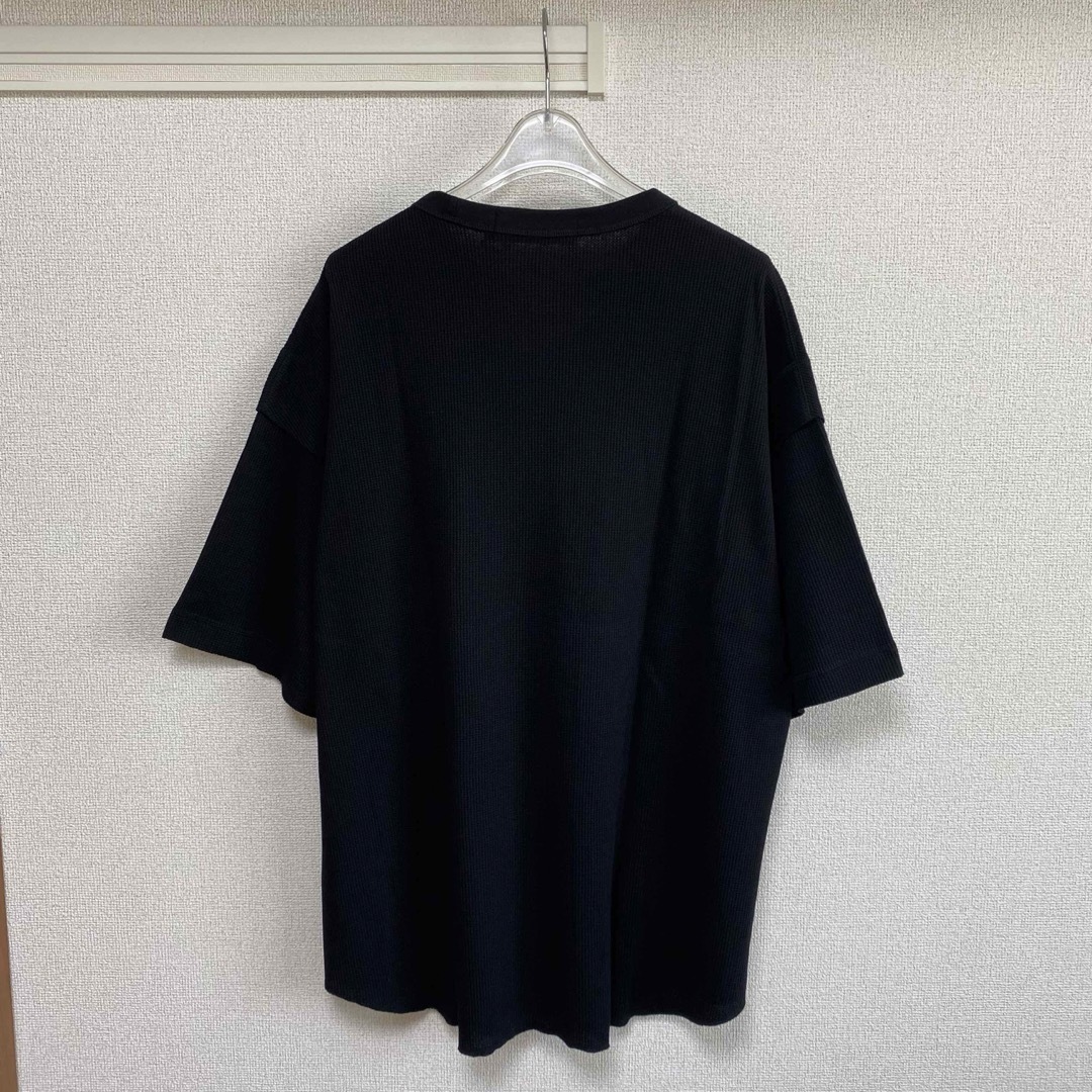 GU(ジーユー)のジーユー アンダーカバー ドライワッフルT 09 BLACK L メンズのトップス(Tシャツ/カットソー(半袖/袖なし))の商品写真