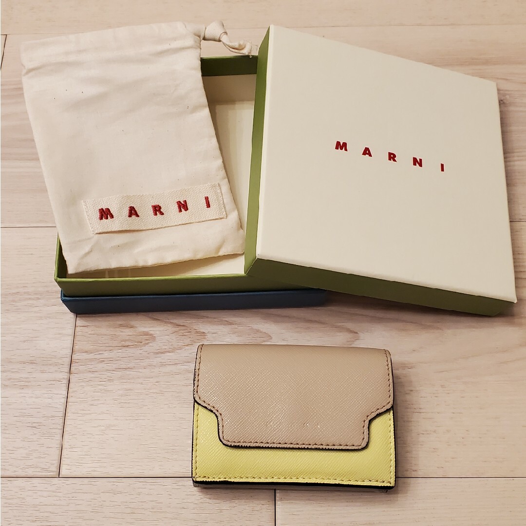 Marni(マルニ)のmarni 三ツ折り　財布 レディースのファッション小物(財布)の商品写真