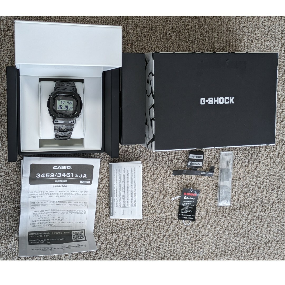 G-SHOCK(ジーショック)のGショック エリックヘイズ GMW　GMW-B5000EH-1JR　黒　ブラック メンズの時計(腕時計(デジタル))の商品写真