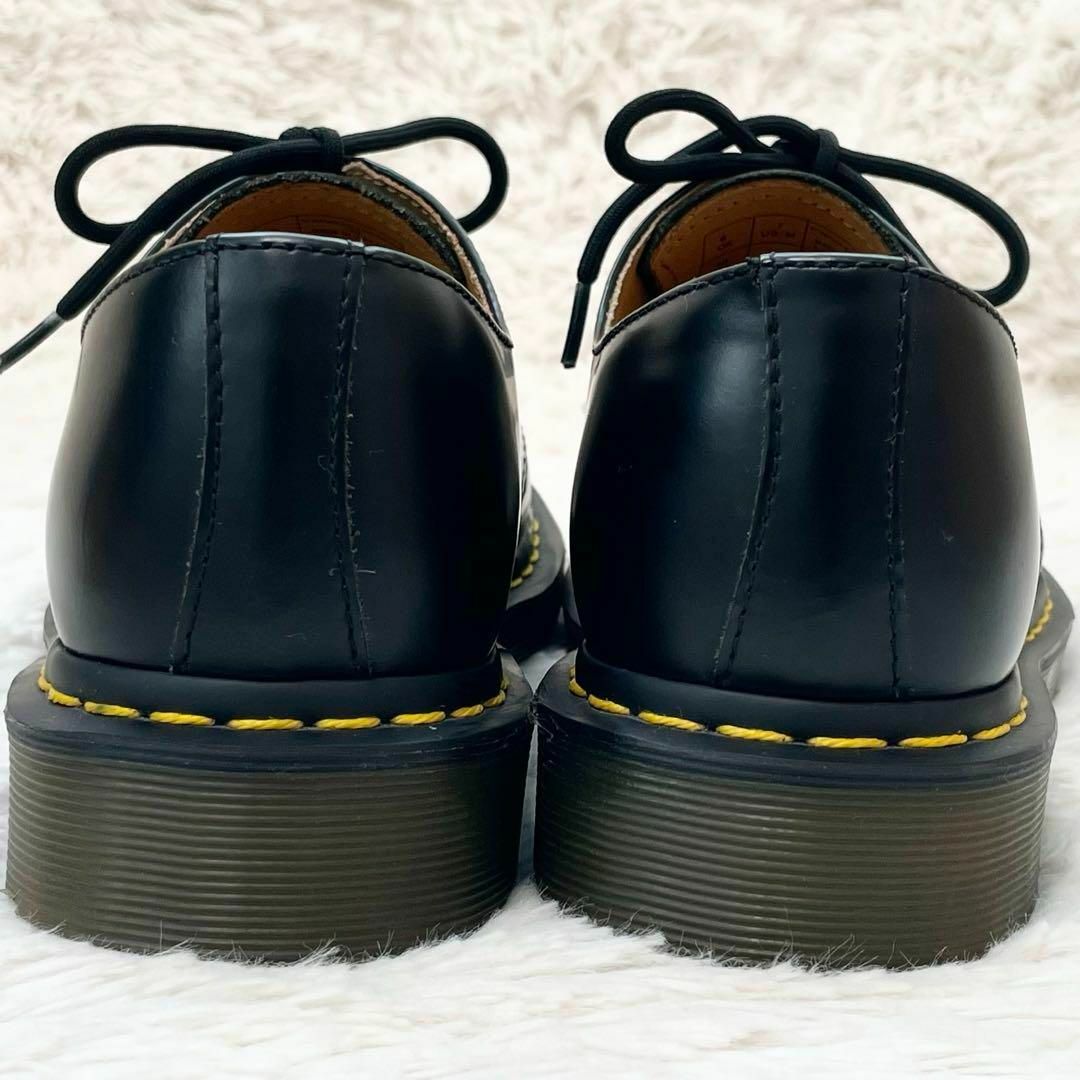 Dr.Martens(ドクターマーチン)の【美品✨人気】ドクターマーチン 3ホールシューズ レザー 革靴 AW004 黒 レディースの靴/シューズ(ローファー/革靴)の商品写真