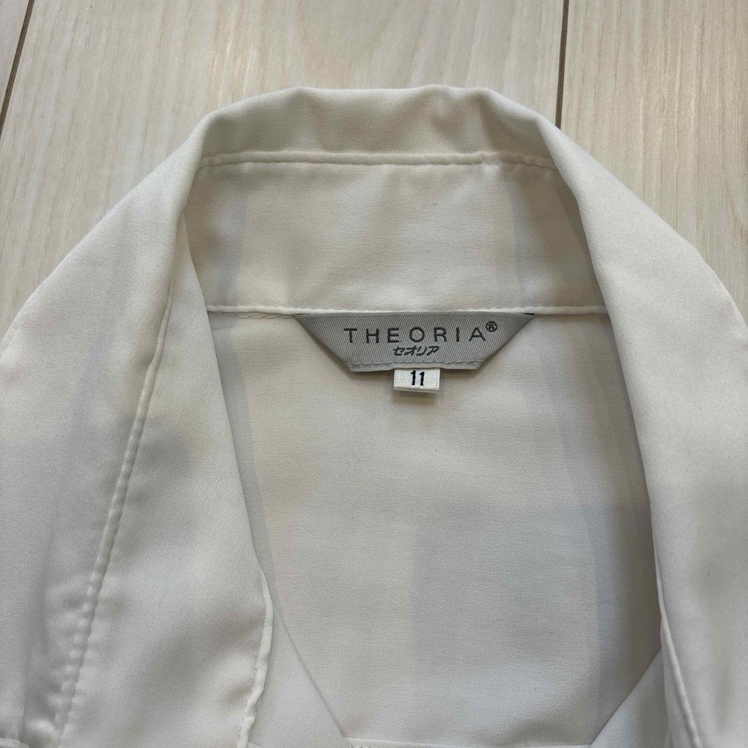  【11号】THEORIAポリエステルホワイトシャツ レディースのトップス(シャツ/ブラウス(長袖/七分))の商品写真