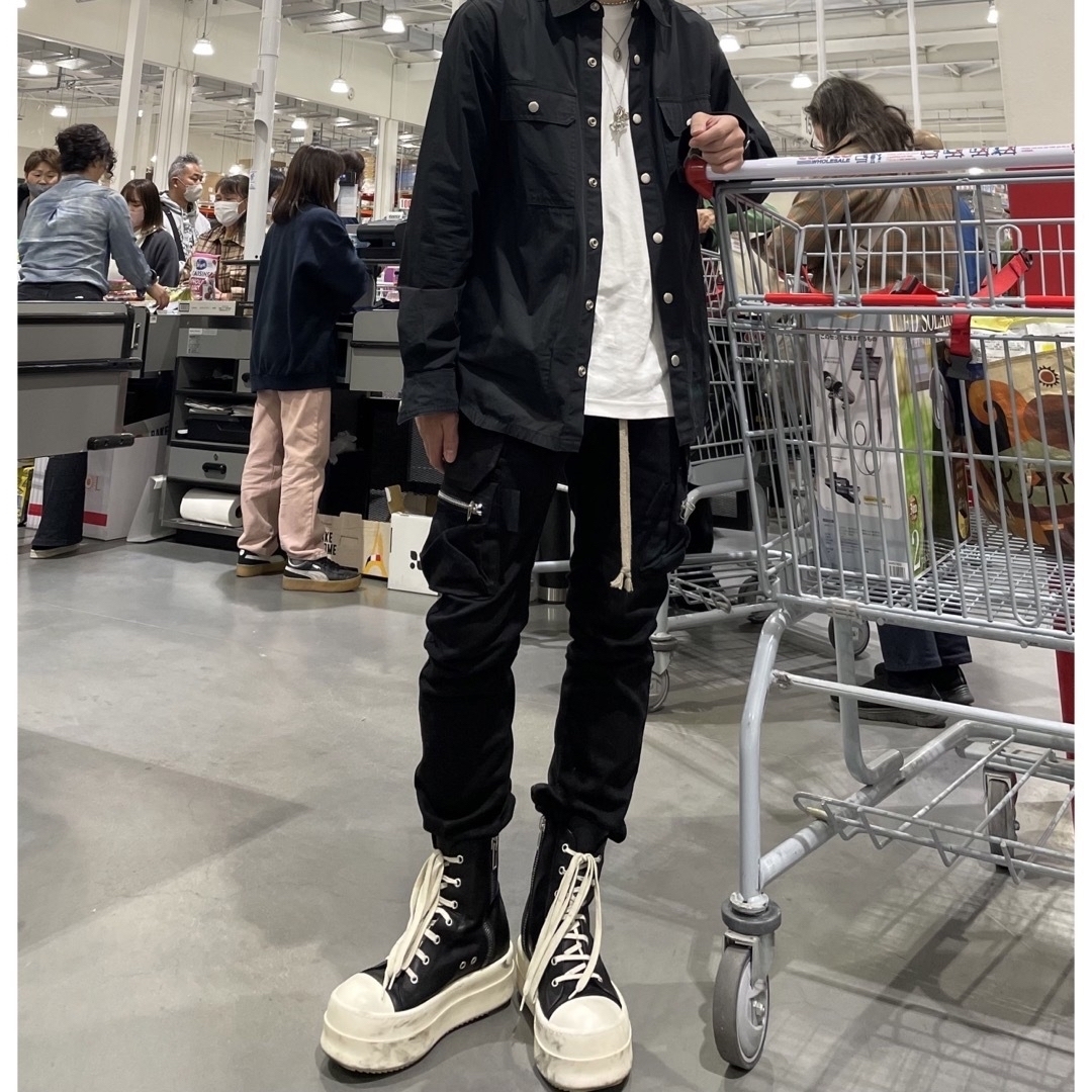 Rick Owens(リックオウエンス)のドローストリングス カーゴパンツ メンズのパンツ(ワークパンツ/カーゴパンツ)の商品写真