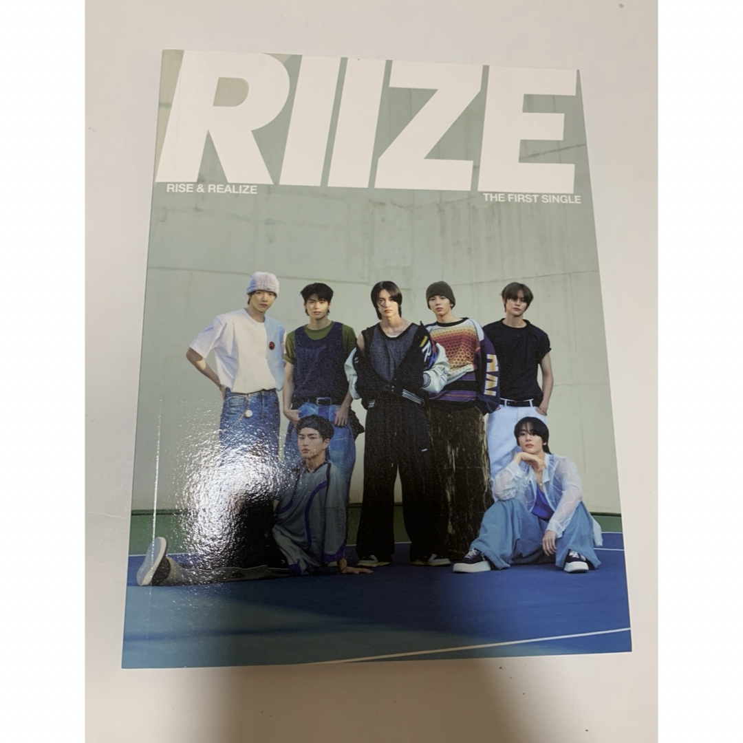 RIIZE アルバムのみ　CD未再生　封入物なし　① エンタメ/ホビーのエンタメ その他(その他)の商品写真