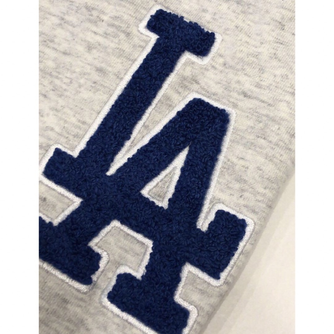 MLB(メジャーリーグベースボール)の新品　ドジャース　140  半袖Tシャツ　LA  DODGERS キッズ/ベビー/マタニティのキッズ服男の子用(90cm~)(Tシャツ/カットソー)の商品写真