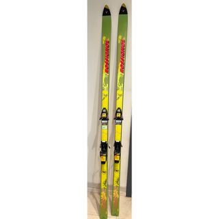 ロシニョール(ROSSIGNOL)のスキー板　ロシニョール　198cm     蛍光黄色　ビンディング サロモン(板)