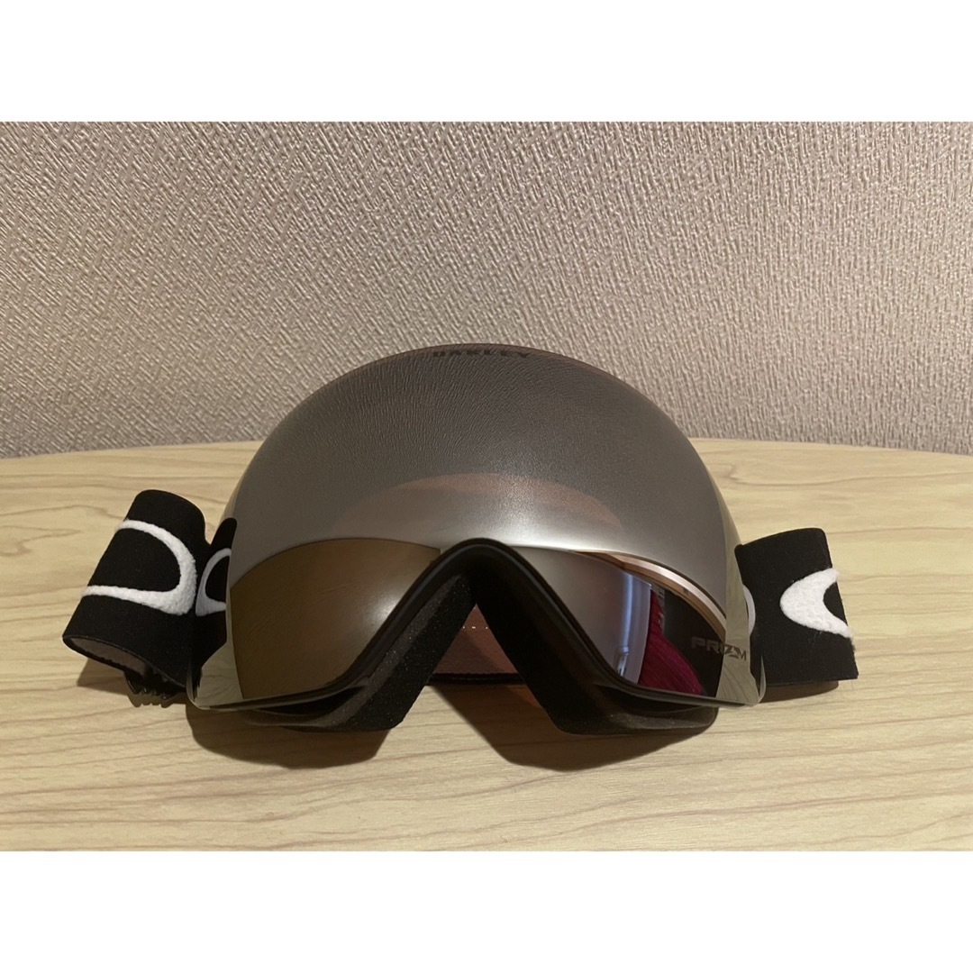 Oakley(オークリー)の【超美品!!!】 オークリー　スノーゴーグル スポーツ/アウトドアのスノーボード(アクセサリー)の商品写真