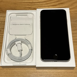 アップル(Apple)のApple iPhone se3 スターホワイト 128gb SIMフリー 新品(スマートフォン本体)