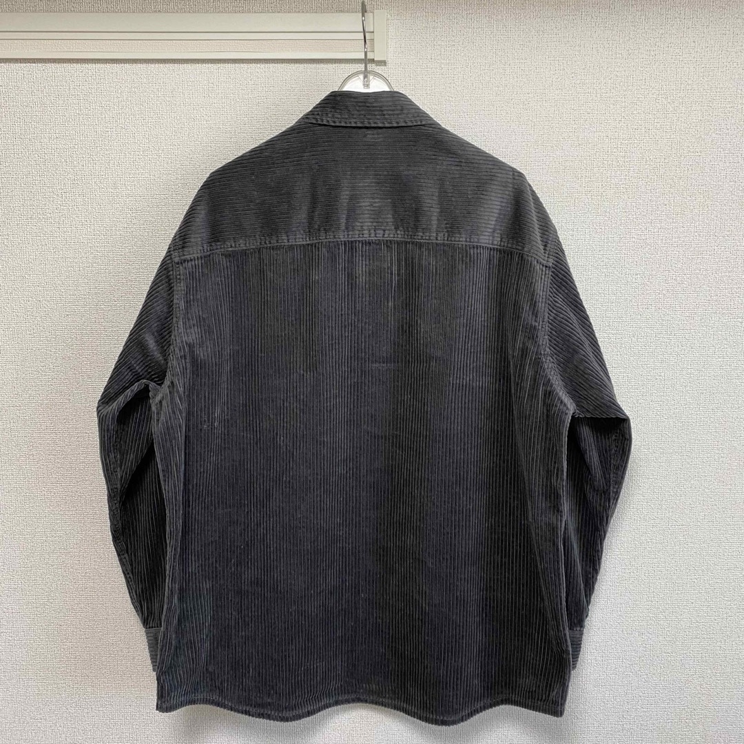 GU(ジーユー)のジーユー コーデュロイオーバーサイズシャツ 07 GRAY MEN L メンズのトップス(シャツ)の商品写真