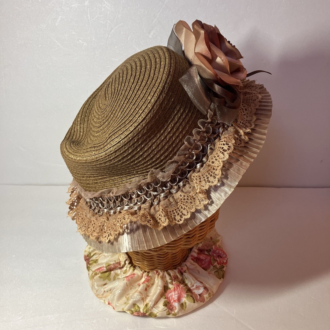 【即購入可】ハット　帽子　キャップ　野球帽　被り物　花　ブラウン　個性　おしゃれ レディースの帽子(キャップ)の商品写真