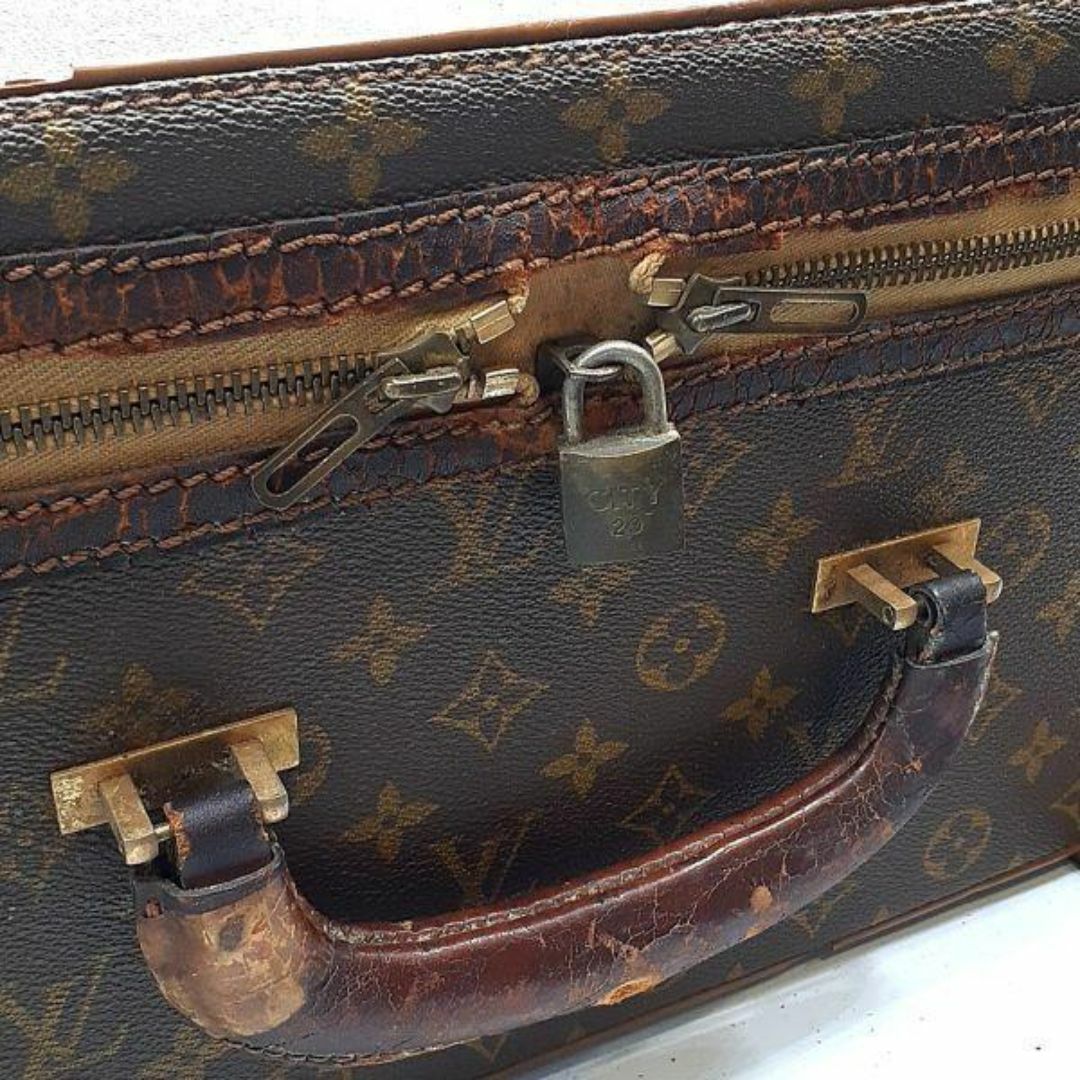 LOUIS VUITTON(ルイヴィトン)のルイヴィトン トランクケース ボストンバッグ トラベルバッグ 鞄 モノグラム メンズのバッグ(ボストンバッグ)の商品写真