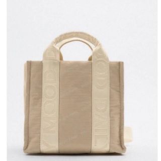 ザラ(ZARA)のザラZARAテキストナイロンシティバッグDAYLY(ショルダーバッグ)