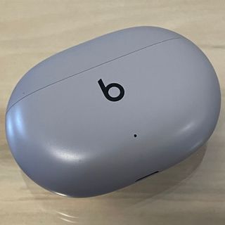 ビーツバイドクタードレ(Beats by Dr Dre)の★美品★Beats Studio Buds ムーングレイ 充電ケースのみ／M11(ヘッドフォン/イヤフォン)