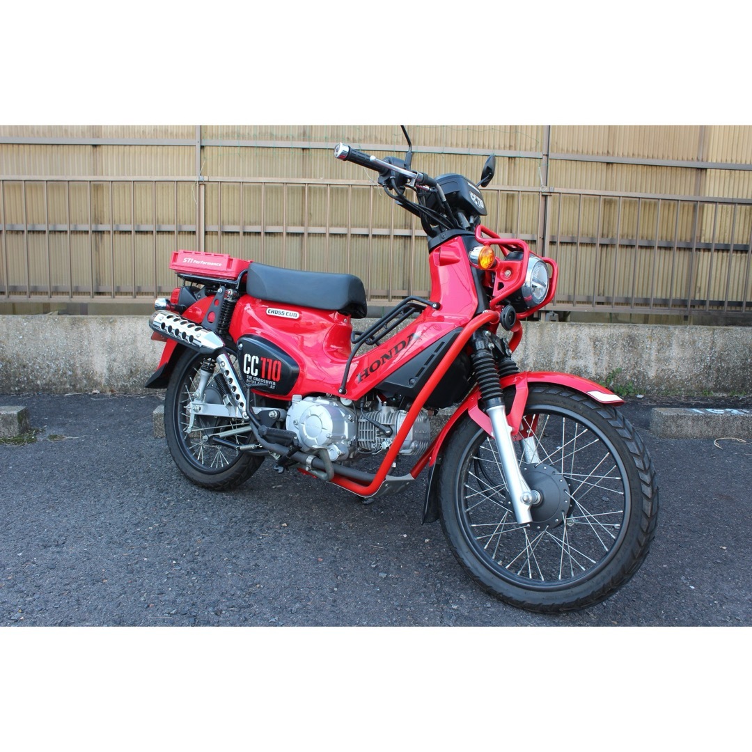 ホンダ(ホンダ)のクロスカブ 110 JA45 自賠付 カスタム 個人 愛知 CROSS CUB 自動車/バイクのバイク(車体)の商品写真