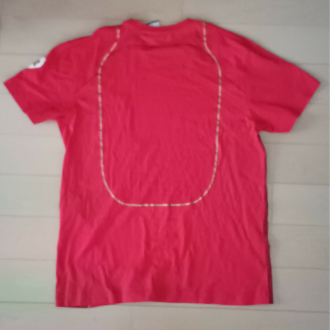 NIKE(ナイキ)のナイキ　Tシャツ　XL　赤　メンズ メンズのトップス(Tシャツ/カットソー(半袖/袖なし))の商品写真