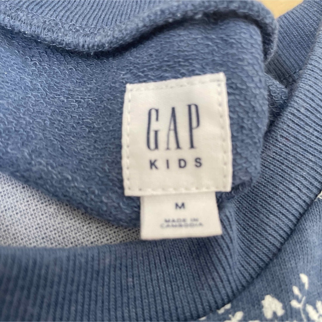 GAP(ギャップ)のギャップ☆スパンコールワンピース☆サイズ130 キッズ/ベビー/マタニティのキッズ服女の子用(90cm~)(ワンピース)の商品写真