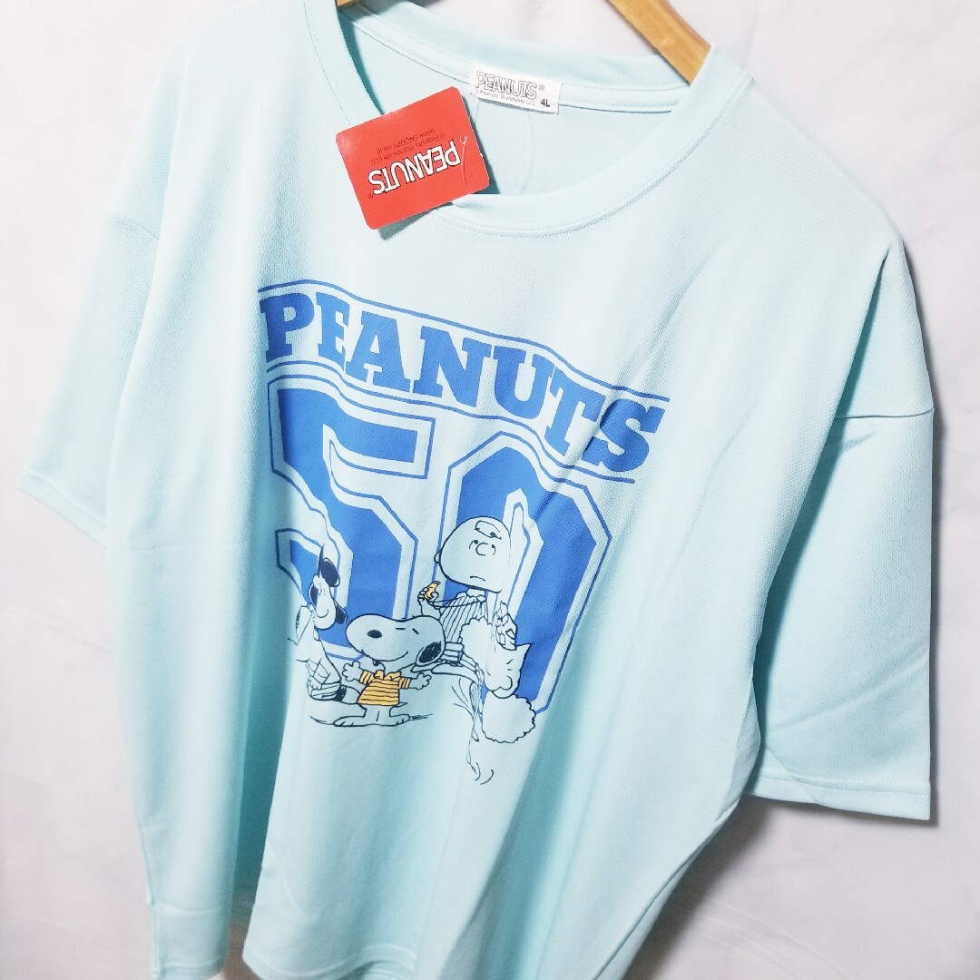 PEANUTS(ピーナッツ)のチャーリブラウン　新品　Tシャツ  半袖　SNOOPY　スヌーピー　4L　BIG メンズのトップス(Tシャツ/カットソー(半袖/袖なし))の商品写真