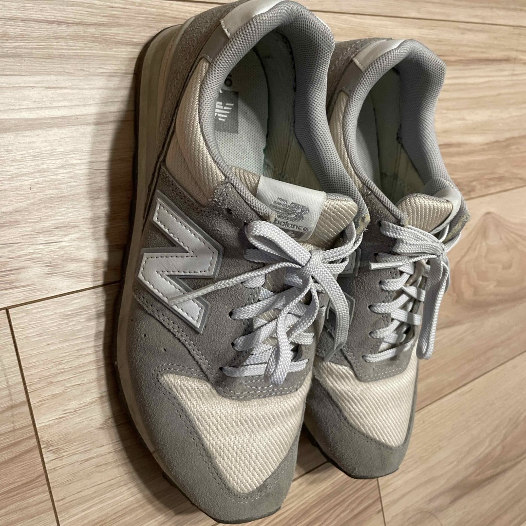 New Balance(ニューバランス)のnew balance/WL996/light grayスニーカー レディースの靴/シューズ(スニーカー)の商品写真