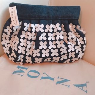 MOYNA - 【新品】モイナ ビーズバッグの通販 by ドリー's shop MOYNA - 【新品】モイナ ビーズバッグの通販 by ドリー's shop
