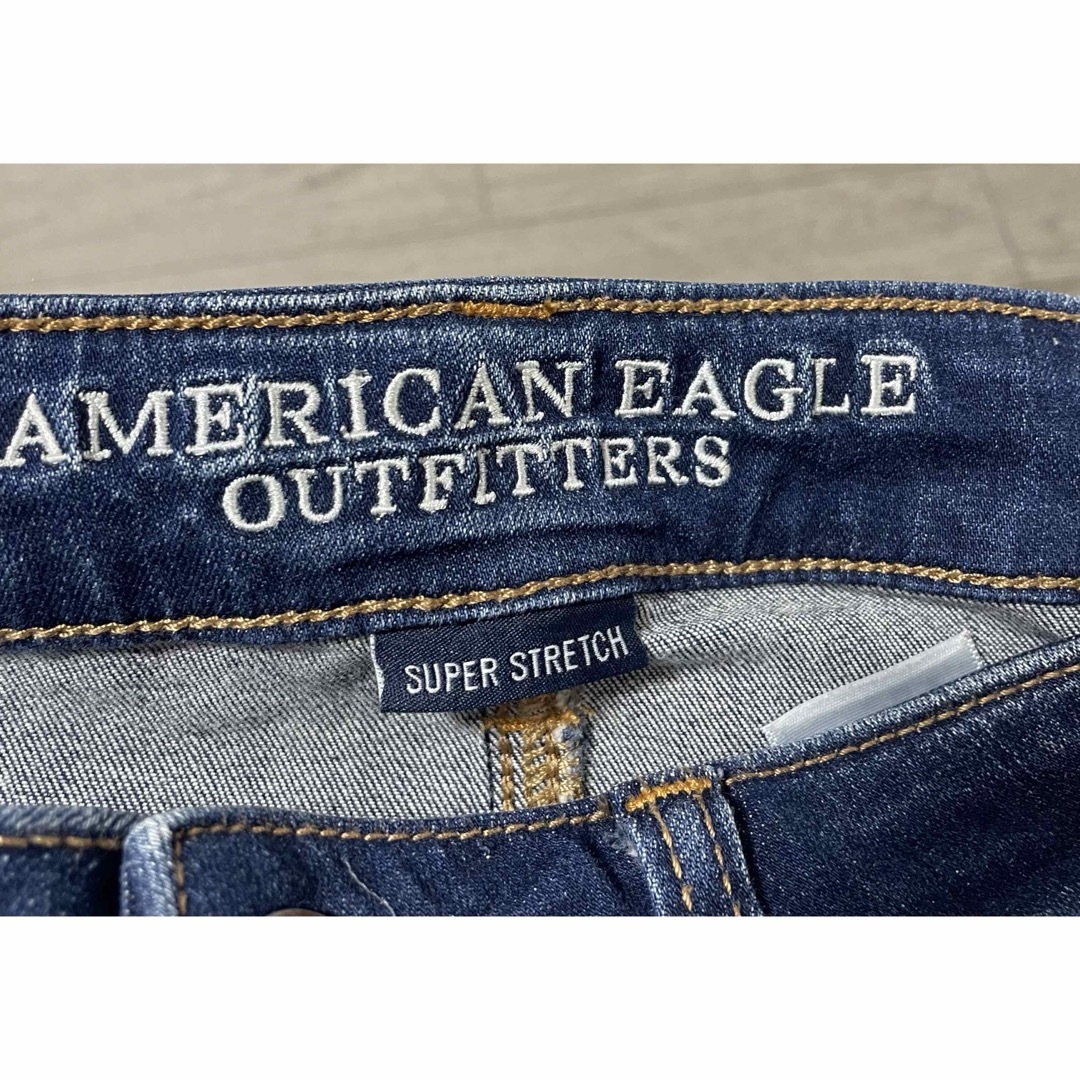 American Eagle(アメリカンイーグル)のAMERICAN EAGLE OUTFITTERS  SUPER STRETCH レディースのパンツ(デニム/ジーンズ)の商品写真