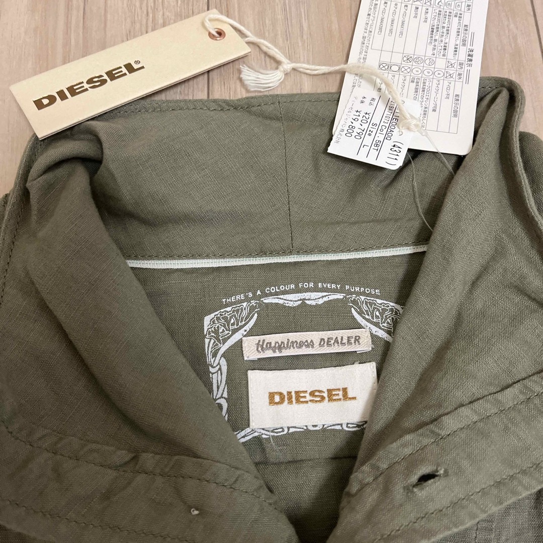 DIESEL(ディーゼル)のタグ付き新品未使用ディーゼル　半袖シャツ　カーキ　L メンズのトップス(Tシャツ/カットソー(半袖/袖なし))の商品写真