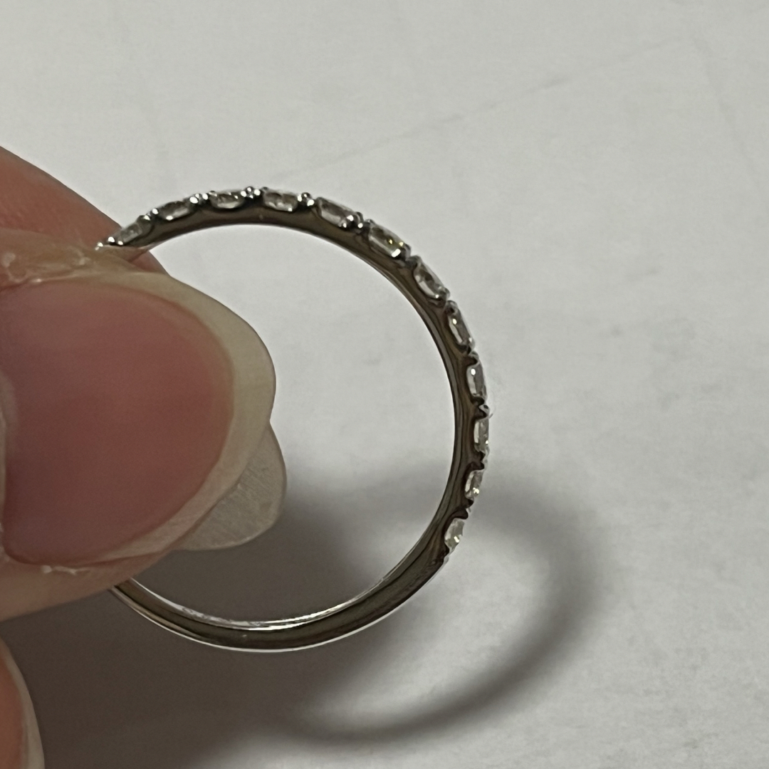 PT ダイヤモンド　0.5ct 指輪　鑑別付き　新品 レディースのアクセサリー(リング(指輪))の商品写真
